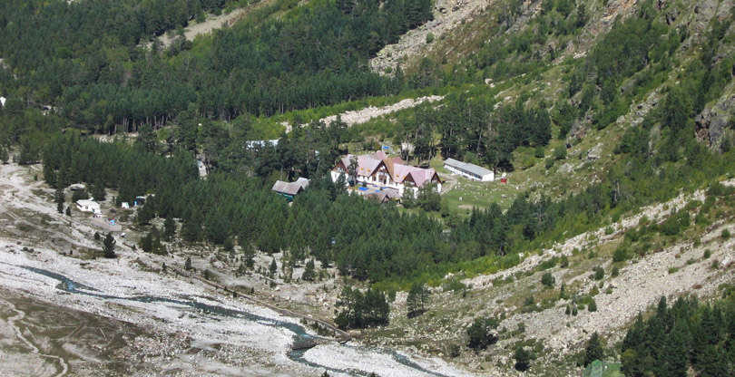 Альплагерь "Уллу-Тау" - вид с Поляны Фей