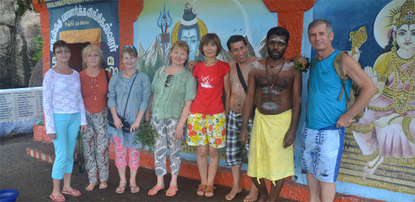 Группа "Аура" в храме Шивы. Керала