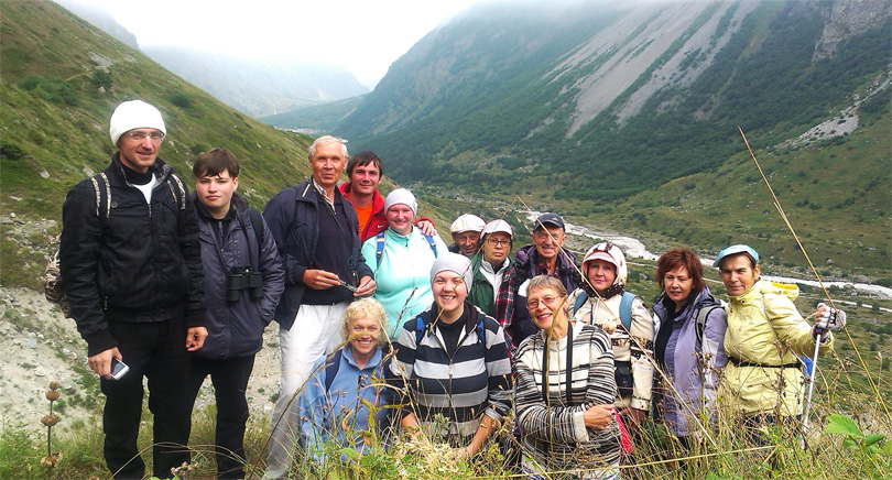 Безенги. Горы укутываются облаками.