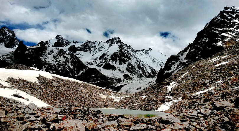 Мертвое озеро