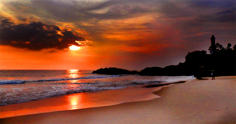 Индия. Закат солнца в Керале