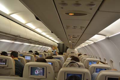 В самолете Катарских авиалиний